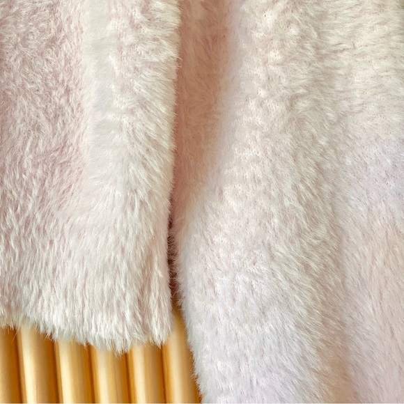 Aritzia sunday best kitten sweater frosted rose pink - Picture 5 of 7